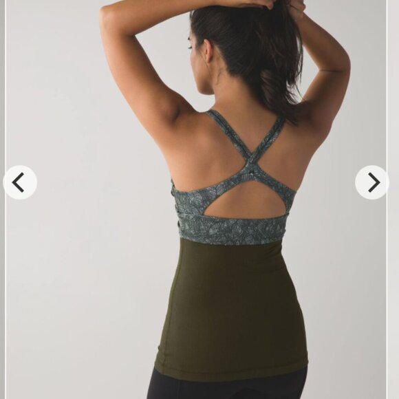 G85. Lululemon Wrap It Up Tank in Jazzy White Gator Green/Gator Green - Size 10 - Picture 8 of 8